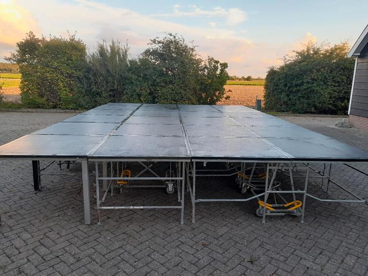 podium, Muziek en Instrumenten, Licht en Laser, Gebruikt, Overige typen, Ophalen