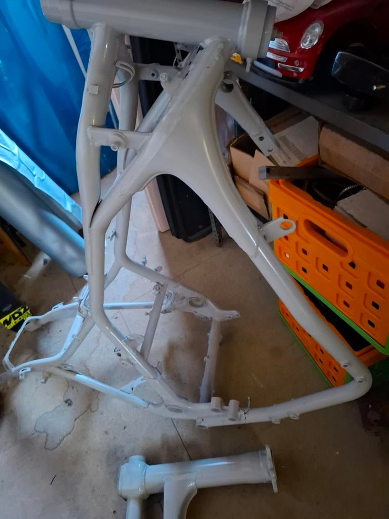 Honda magna vf1100 v65 frame met kenteken, Motoren, Ophalen