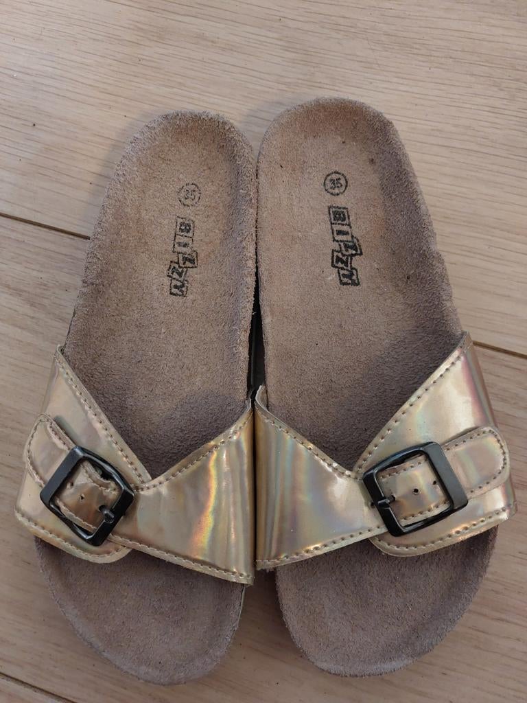 Gouden slippers maat 35, Ophalen, Meisje, Overige typen, Zo goed als nieuw