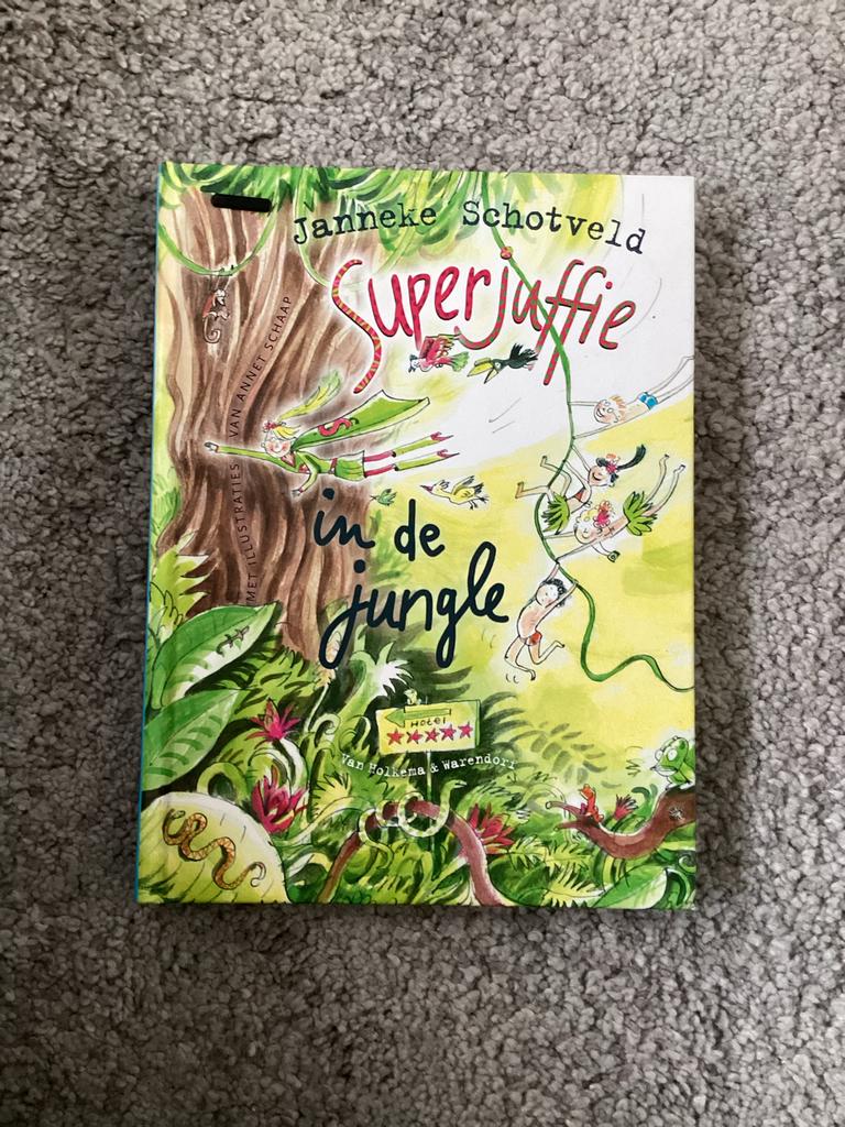 Superjuffie boeken: Origineel & In de Jungle, Ophalen of Verzenden, Zo goed als nieuw, Fictie algemeen