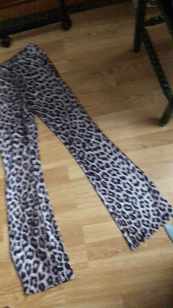 Grijs/bruine legging met luipaardprint, Legging, Nieuw, Overige maten, Ophalen of Verzenden