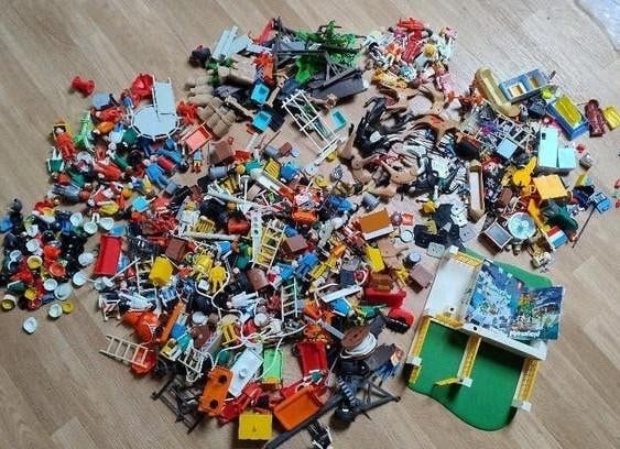 Grote doos vol met losse Playmobil > 100 poppetjes, Kinderen en Baby's, Speelgoed | Playmobil, Ophalen of Verzenden, Gebruikt