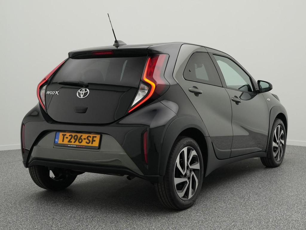 Toyota Aygo X 1.0 VVT-i 72 PK MT Pulse | LED | Cruise Contro, Auto's, Toyota, Stof, Gebruikt, 4 stoelen, Origineel Nederlands