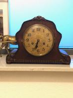 Pendule uit grootmoeders tijd, Antiek en Kunst, Antiek | Meubels | Stoelen en Banken, Ophalen