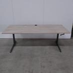 Ahrend 500 slinger zit/zit bureau, 180x80cm, Eik/Antra BR101, Gebruikt, -, -, In hoogte verstelbaar
