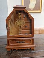 Oude grote sieradendoos/kast., Ophalen of Verzenden, Gebruikt, Poppenhuis