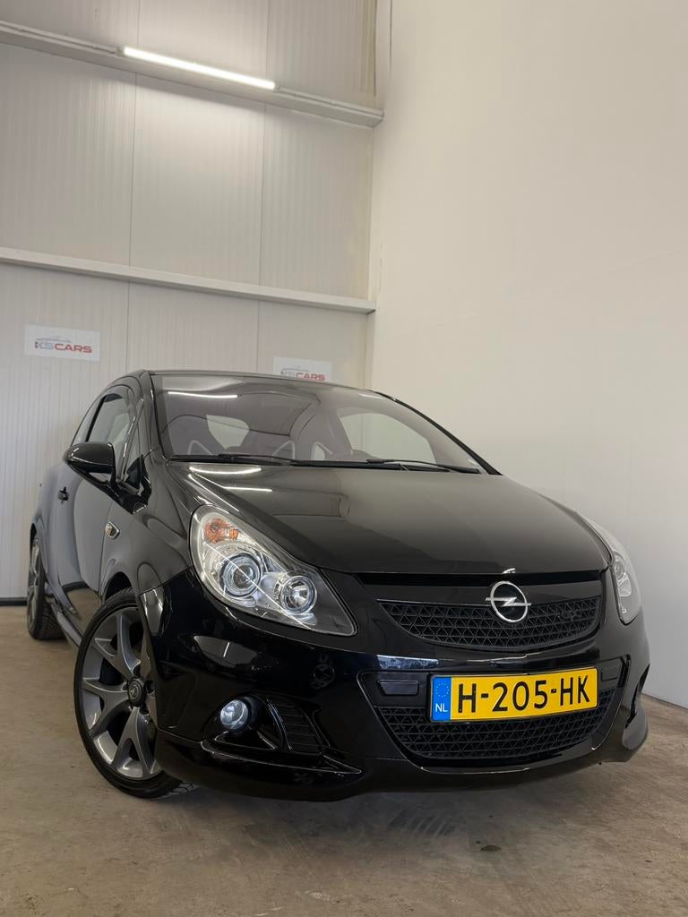 Opel Corsa OPC Kuipstoelen | Maxton | Kleppen Systeem 192PK!, Auto's, Opel, Zwart, 192 pk, Zwart, Leder