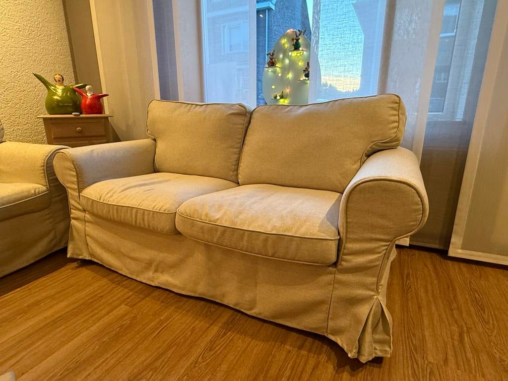 Zo goed als nieuwe 2-zits bank 170cm - Afwasbaar & Comfortab, Huis en Inrichting, Banken | Sofa's en Chaises Longues, Ophalen