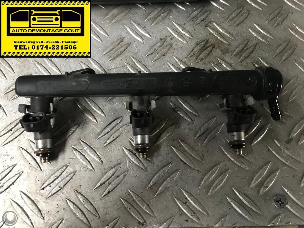 Volkswagen Up 1.0i CHY('11-'18) 3x Injector Rail 04C906031D, Gebruikt, Volkswagen, Ophalen of Verzenden, Volkswagen