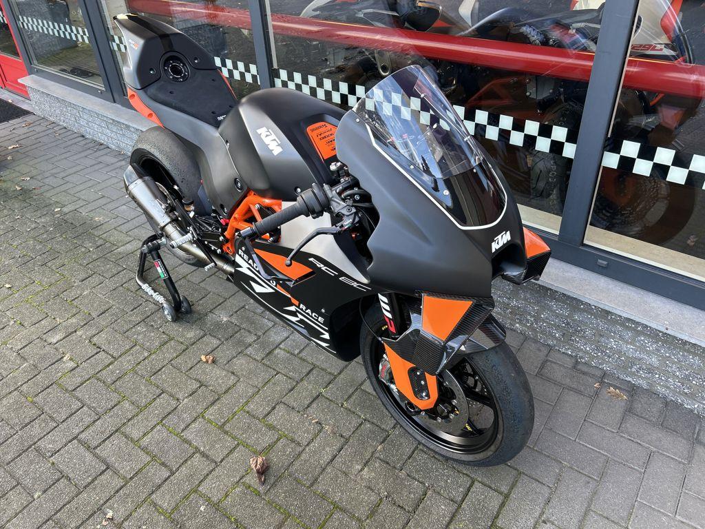 KTM RC 8C 2023, Motoren, Bedrijf, Super Sport