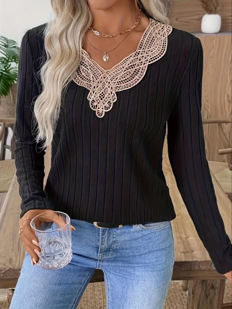 Nieuwe zwarte top met kanten kraag - Maat S, Kleding | Dames, Zwart, Nieuw, Ophalen of Verzenden, Lange mouw