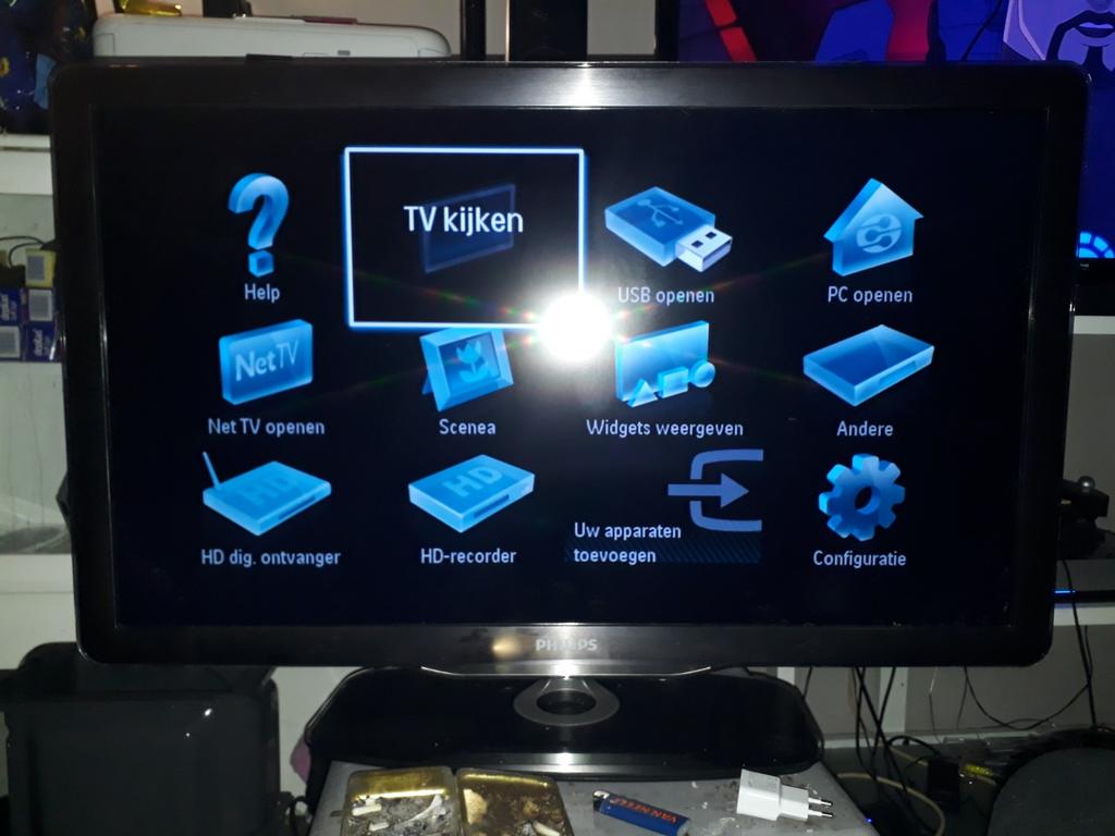 Philips ambulight zeer goede tv 41 inch, Auto diversen, Autoradio's, Ophalen, Zo goed als nieuw