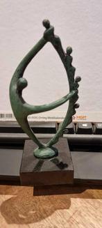 Bronzen beeldje – Corry Ammerlaan – Artihove, Ophalen, Brons