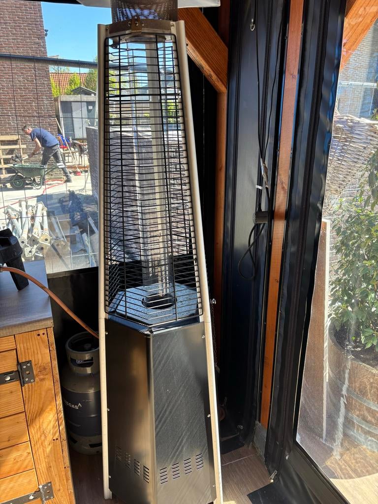Terrasverwarmer op gas - ideaal voor buiten, Tuin en Terras, Terrasverwarmers, Gebruikt, Ophalen of Verzenden, Waterbestendig