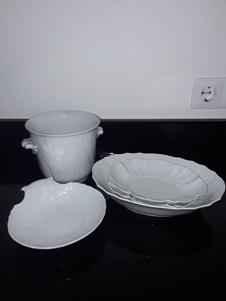 Hutschenreuther serviesdelen From Dresden, Verzenden, Zo goed als nieuw, Bord(en), Effen