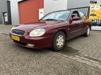 Hyundai Sonata 2.0i-16V GLS 72659KM!/CLIMATE CONTROL/TREKHAA, Auto's, 136 pk, 4 cilinders, Bedrijf, Handgeschakeld