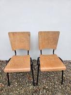 Twee vintage houten stoelen, Gebruikt, Twee, Bruin, Vintage