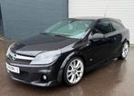 Opel Astra GTC 1.6 T Executive LEDER/KEYLES/STOELVERW/VOLO-H, Auto's, Opel, Gebruikt, 4 cilinders, Navigatiesysteem, Zwart