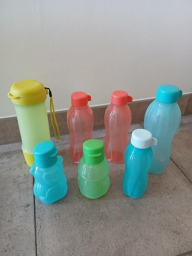 Tupperware eco drinkflessen, kinder/waterfles, infucer fles, Huis en Inrichting, Keuken | Tupperware, Ophalen of Verzenden, Zo goed als nieuw