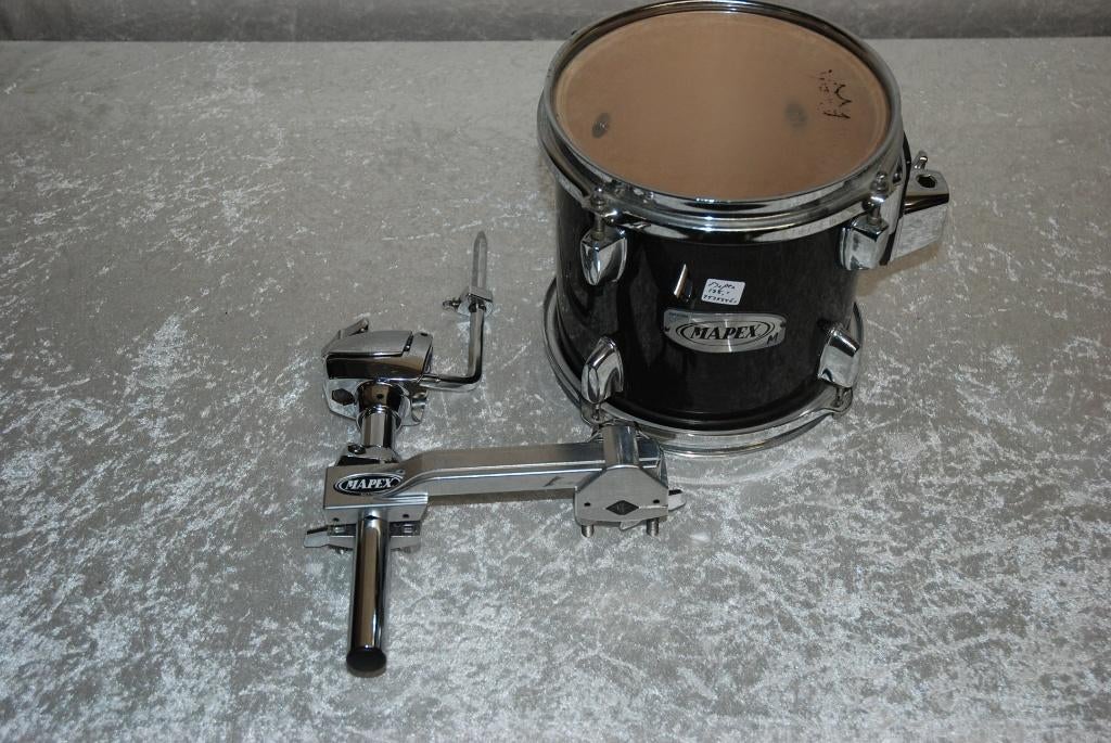 Mapex M tom met tomhouder en multiklem 8x inch  <25252461>, Gebruikt, ., Drums of Percussie, Ophalen of Verzenden