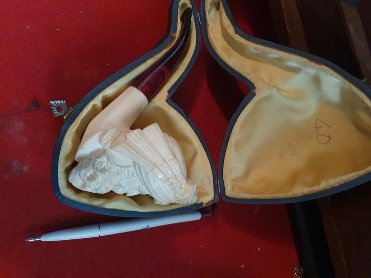 Antieke grote Meerschuim Pijp met Gedetailleerd Carving, Verzamelen, Overige Verzamelen, Gebruikt, Ophalen of Verzenden