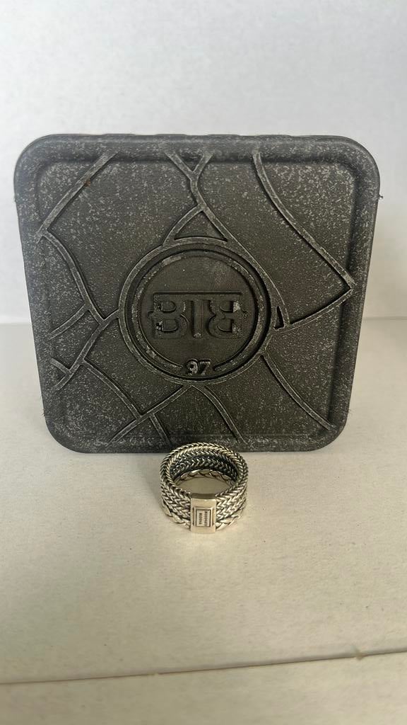 Buddha to buddha triple mini ring, 18 tot 19, Nieuw, Ophalen of Verzenden, Dame of Heer