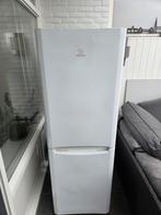 Indesit BIAA 12P Koel vriescombinatie -Wit, Ophalen, Gebruikt, 200 liter of meer, Met aparte vriezer