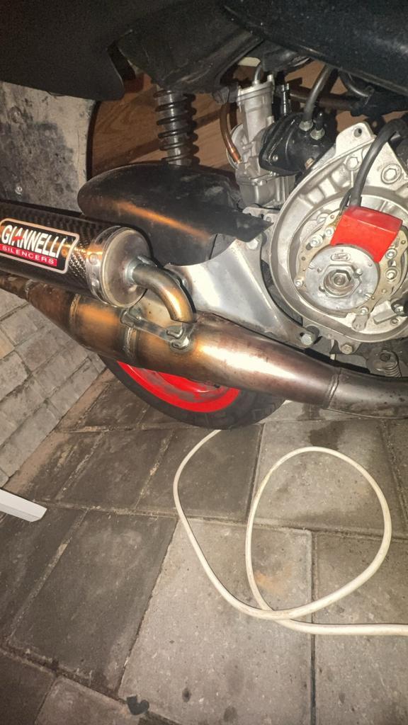 Runner 70cc sprinter blok dd, Fietsen en Brommers, Scooters | Piaggio, Zo goed als nieuw, Overige modellen, Tweetakt, Ophalen