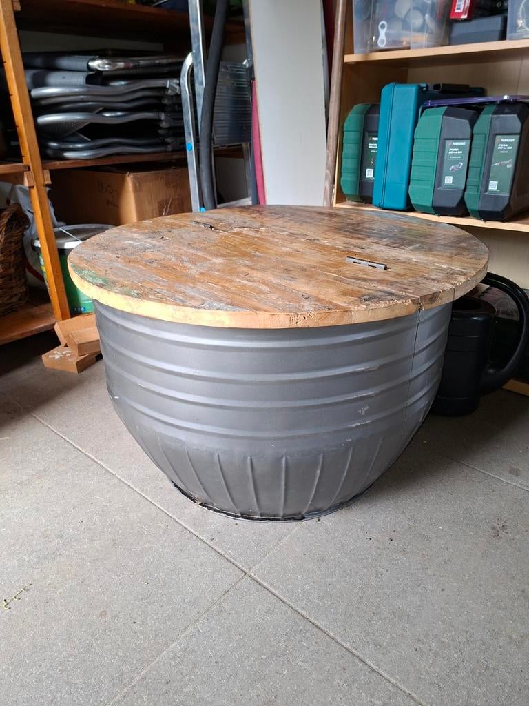 Salontafel met opbergruimte - uniek en handig, Gebruikt, 50 tot 100 cm, Industrieel, robuust, Rond