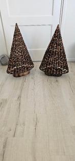 Piramides voor in het, Diversen, Kerst, Ophalen of Verzenden, Zo goed als nieuw