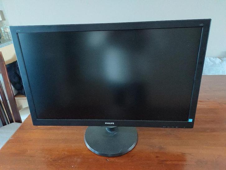 Philips 273V5QHAB Monitor, Computers en Software, Monitoren, Zo goed als nieuw, 61 t/m 100 Hz, DVI, HDMI, VGA, Ingebouwde speakers