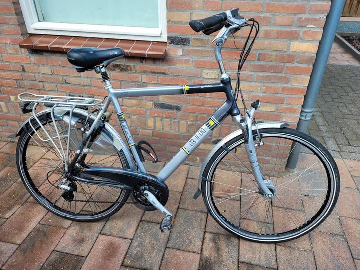 RiH z700 3x8 versnellingen 60 cm frame 28 inch wielen igst., Fietsen en Brommers, Fietsen | Heren | Herenfietsen, Zo goed als nieuw
