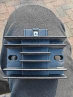 Spanningsregelaar Yamaha Aerox 4T - Origineel Onderdeel, Fietsen en Brommers, Brommeronderdelen | Scooters, Ophalen of Verzenden