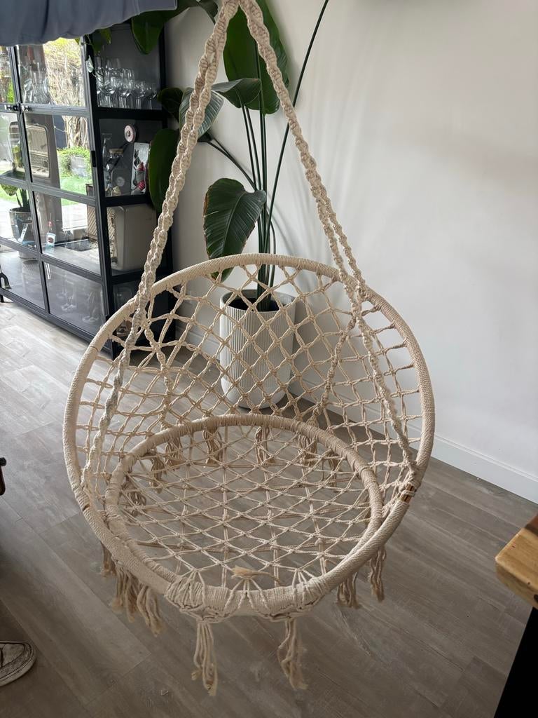 Amanka 80cm Hanging Chair - Macrame Swing with Cushions - Boho Round Hanging Chair up to 120kg
