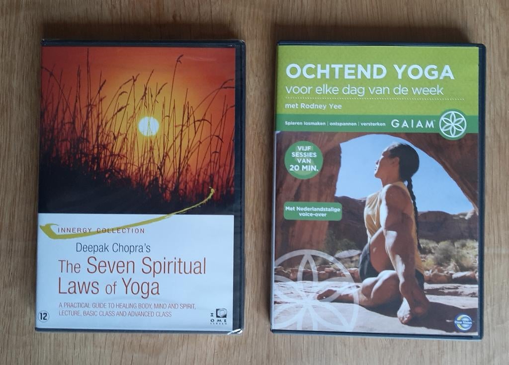2 Dvd's Yoga met Oefeningen, Ophalen, Zo goed als nieuw, Yoga-accessoire