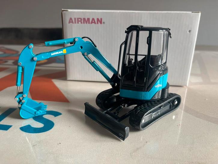 Airman AX 35 U minigraver nieuw, Hobby en Vrije tijd, Modelauto's | 1:32, Nieuw, Tractor of Landbouw, Overige merken, Ophalen of Verzenden