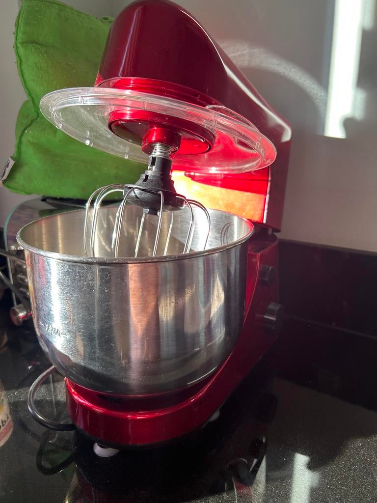 Rode keukenmachine met mengkom, 3 tot 4 liter, Ophalen of Verzenden, Gebruikt, 3 snelheden of meer