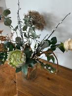 Twee boeketten kunstbloemen en droogbloemen, Ophalen, Binnen, Gebruikt, Textiel