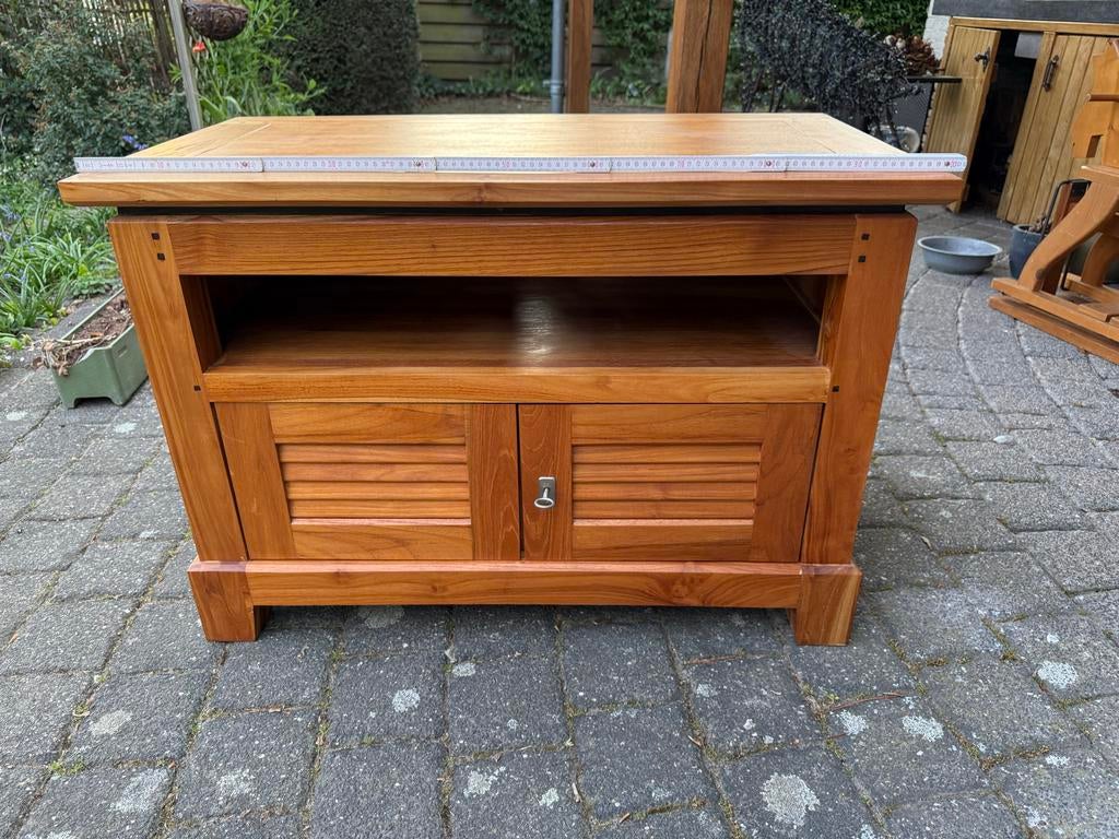 Massief houten tv-meubel met opbergruimte, Ophalen, Gebruikt, 50 tot 100 cm, Minder dan 100 cm