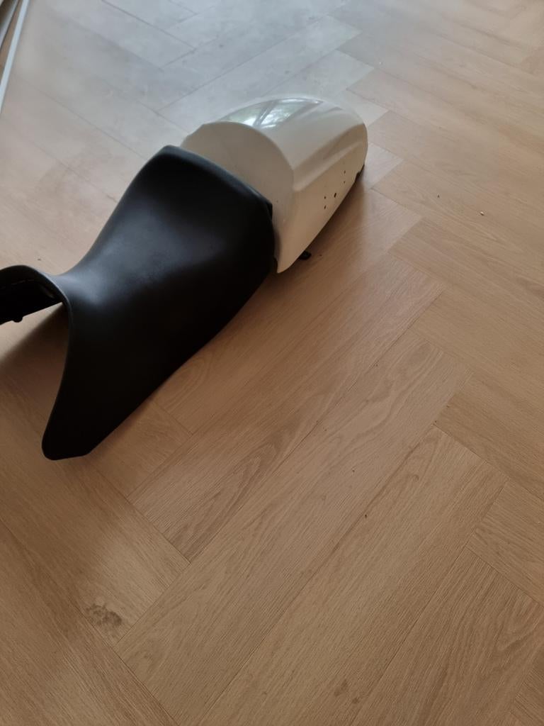 Kontje en monozit zadel BMW F650GS vanaf 2001, Ophalen, Gebruikt