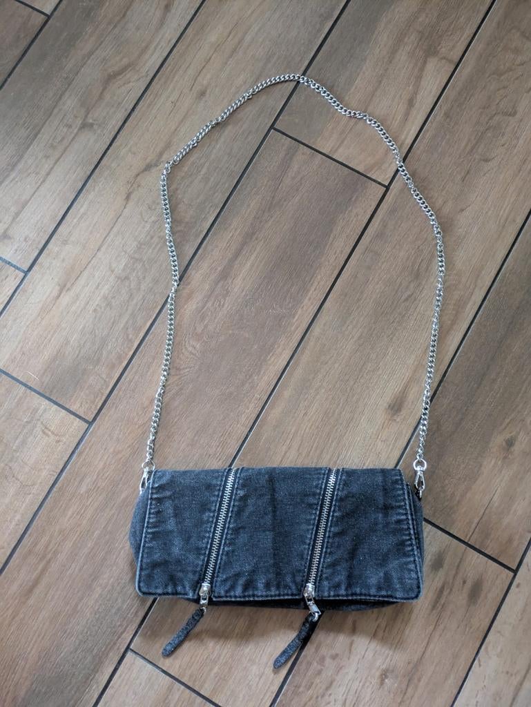 Schoudertasje NIEUW te koop, Sieraden, Tassen en Uiterlijk, Tassen | Damestassen, Ophalen of Verzenden, Nieuw, Zwart, Schoudertasje