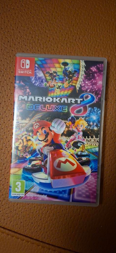 Mario Kart 8 Deluxe - Nintendo Switch, Spelcomputers en Games, Games | Nintendo Switch, Ophalen