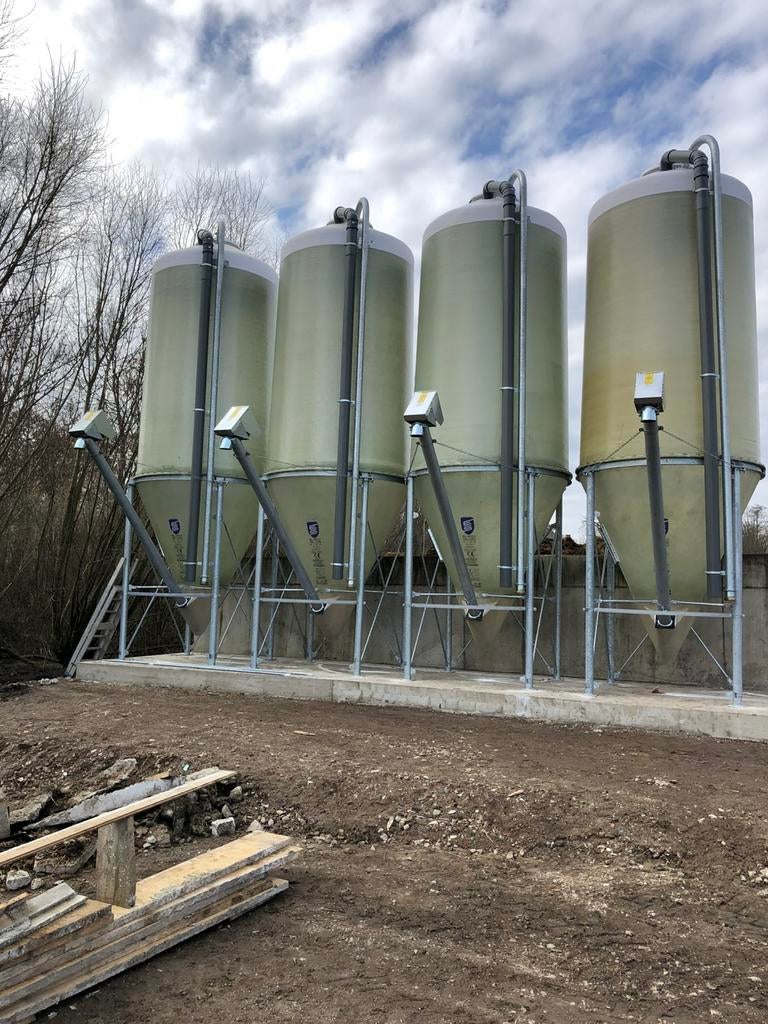 Voersilo , Silo , Polyestersilo, Ophalen, Vee