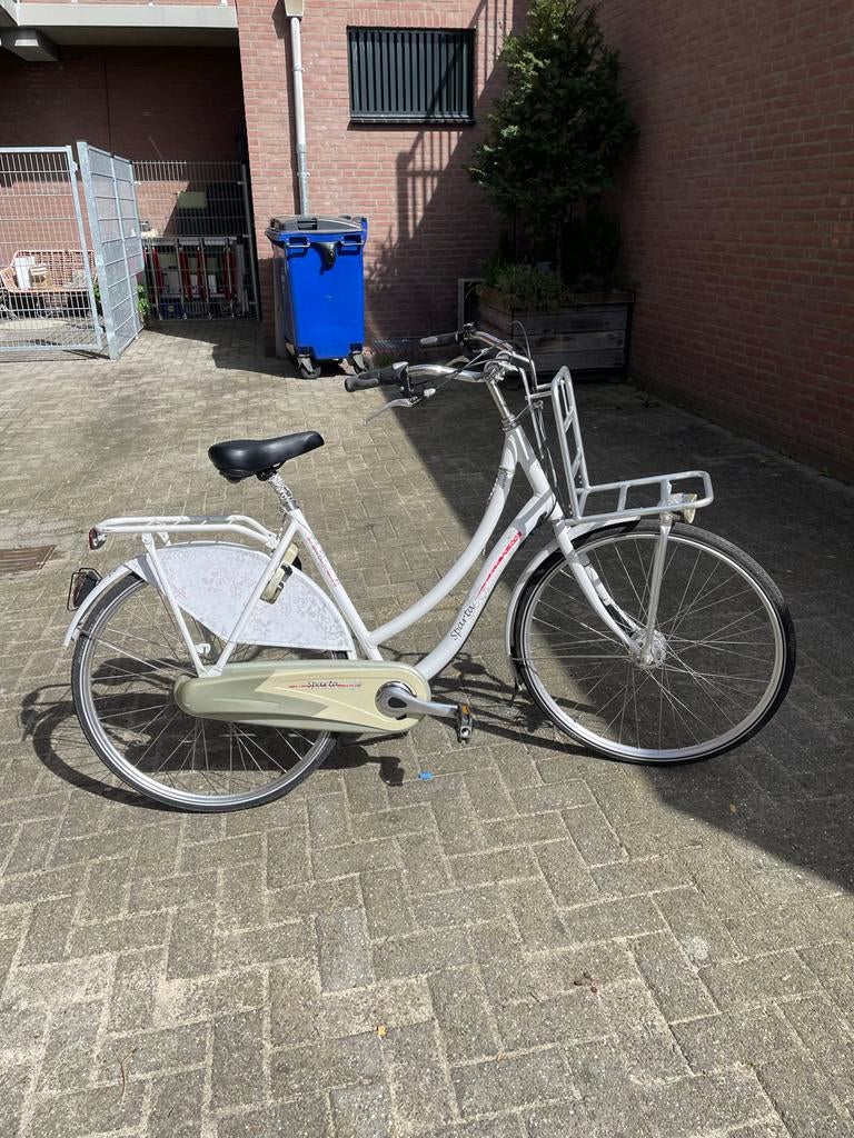 Damesfiets Sparta Granny opknapper, Fietsen en Brommers, Sparta, Gebruikt, Versnellingen, Ophalen of Verzenden