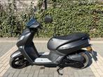 Peugeot Kisbee Black Edition Bromscooter - 2020, Ophalen, Gebruikt, Overige modellen, Maximaal 45 km/u