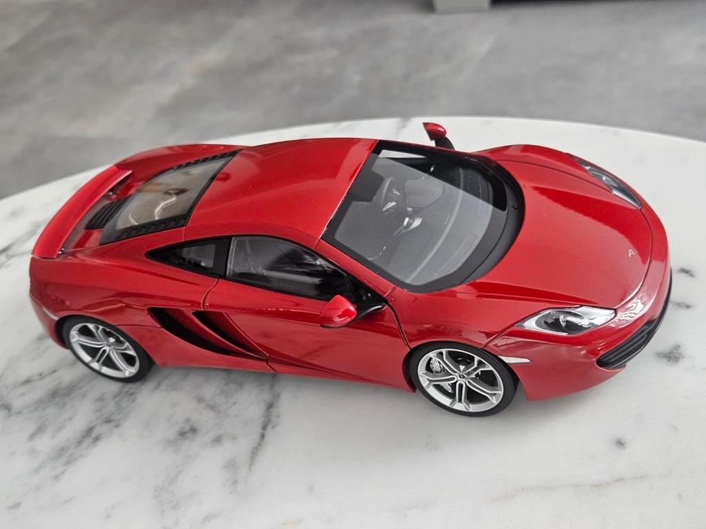 McLaren Mp4-12c.     (Autoart), Ophalen of Verzenden, Zo goed als nieuw, Auto, Autoart