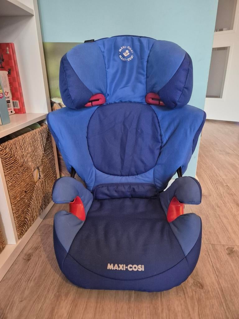 Maxi Cosi RodiFix XP Isofix autostoel + extra hoes, Kinderen en Baby's, Autostoeltjes, Ophalen, Gebruikt, 15 t/m 36 kg, Verstelbare rugleuning