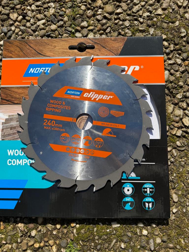 Afkort zaagblad 240mm 24T nieuw, Ophalen of Verzenden, Nieuw, Cirkelzaag