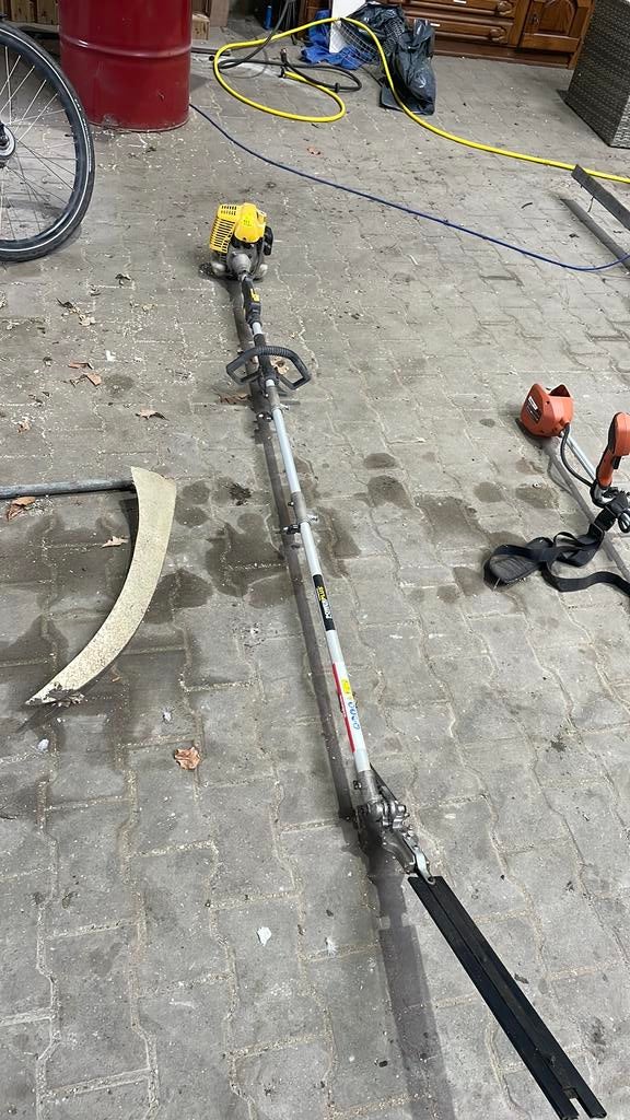 Powerplus takkenschaar gratis, Ophalen, Zo goed als nieuw, Benzine