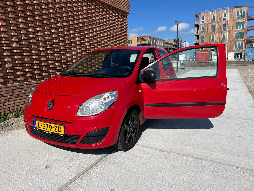 Renault Twingo 1.1 2010 Rood, Voorwielaandrijving, 31 €/maand, 4 cilinders, Particulier